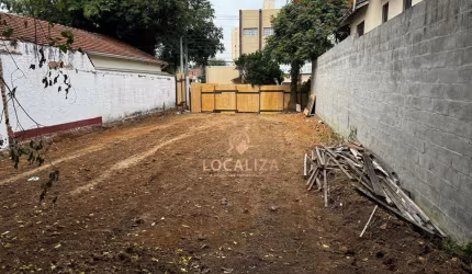Terreno à venda no Jardim Maringá, São José dos Campos  por R$ 1.600.000