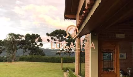 CHÁCARA DE LUXO À VENDA EM SANTO ANTÔNIO DO PINHAL - SP: 3 QUARTOS, 2 VAGAS, 200 HA. AGENDE SUA VISITA AGORA!