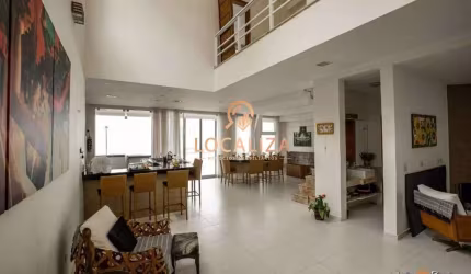 Casa de Luxo na Praia do Sape: 4 quartos, 4 suítes, 6 banheiros, 4 vagas, 325m² - Venda ou Locação em Ubatuba-SP