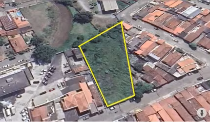 Excelente área / 2000 m² / Projeto aprovado para construção de apartamentos / Excelente localização / Jacareí.
