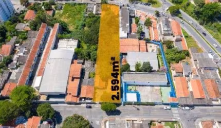Excelente Terreno / Jardim da Granja / 2.594 m² de terreno / São José dos Campos.