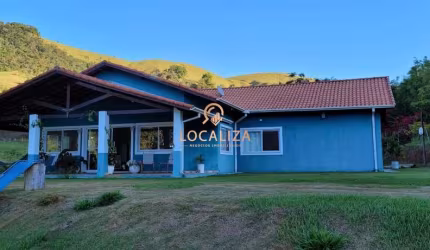 Área rural de 13,68 alqueires/ casa terrea 219m²/3 dorm sendo 2 suites/ lago/Jambeiro-SP