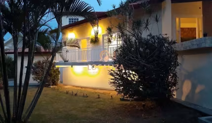 Chácara cinematográfica / Jardim Uirá / 04 dormitórios / 03 banheiros / 160 m² de construção / 1.575 m² de terreno / São José dos Campos