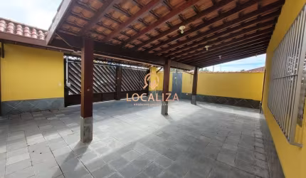 Excelente casa de 3 quartos com 1 suíte / Enseada / 164 m² de construção / 250 m² de terreno / São Sebastião.