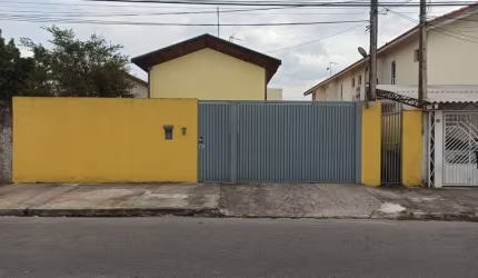 Sobrado em condomínio fechado / Residencial União / 02 dormitórios / 58 m² de construção / São José dos Campos