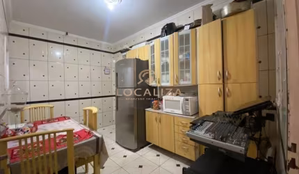 Casa / Jardim Morumbi/ 2 Dormitórios / 150m² / São José dos Campos