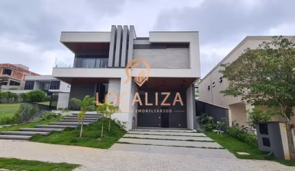 Casa de alto padrão à venda em condomínio de luxo em São José dos Campos-SP - 4 quartos, 4 suítes, 2 salas, 5 banheiros, 4 vagas, 440m².