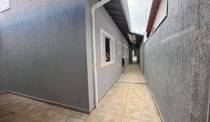 Oportunidade única! Casa à venda em São José dos Campos-SP, bairro Jardim Torrão de Ouro, 2 quartos, 1 sala, 2 vagas de garagem.