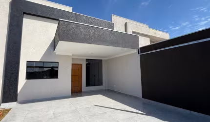 Casa nova à venda no Jardim Freitas em Maringá - PR