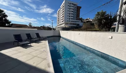 Apartamento com 03 quartos no Floresta