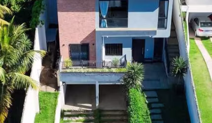 Triplex dos sonhos com vista para o mar? Temos!    R$1.180.000,00 é o valor da sua conquista!