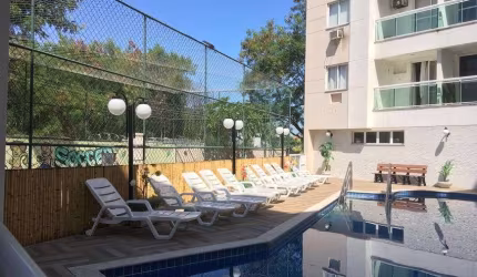 Apartamento com 2 quartos/ suíte no condomínio Adryana Varandas