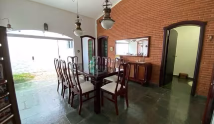 Casa de alto padrão a venda  - Jardim Cardinalli
