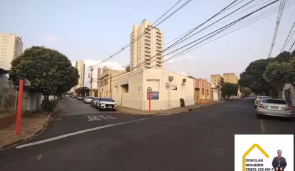 Escritório bem visível na 5 e 1/2 em Araraquara