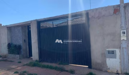 Casa com 2 dormitórios à venda, 44 m² por R$ 200.000,00 - Centro - Cedral/SP