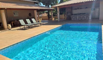 Chácara com 3 dormitórios à venda, 1500 m² por R$ 2.400.000,00 - Condominio Residencial Monte Carlo - Guapiaçu/SP