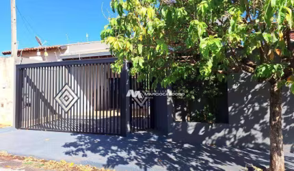 Casa com 3 dormitórios à venda, 178 m² por R$ 450.000,00 - Regissol - Mirassol/SP