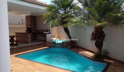 Sobrado à venda, 261 m² por R$ 1.650.000,00 - Gaivota I - São José do Rio Preto/SP