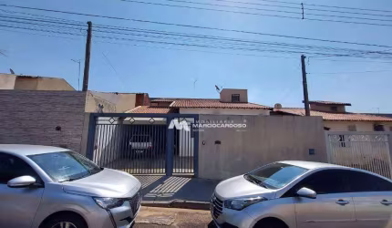 Casa com 3 dormitórios à venda, 120 m² por R$ 290.000,00 - Regissol - Mirassol/SP
