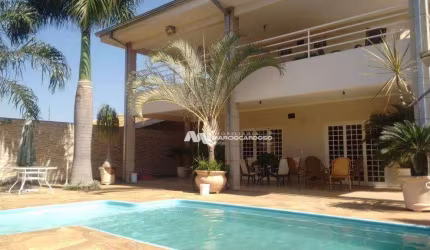 Sobrado com 3 dormitórios à venda, 407 m² por R$ 1.600.000,00 - Jardim Yolanda - São José do Rio Preto/SP