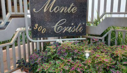 Apartamento com 3 dormitórios à venda, 92 m² por R$ 590.000,00 - Pinheiros - São José do Rio Preto/SP