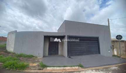 Casa com 2 dormitórios à venda, 130 m² por R$ 340.000,00 - Fraternidade - São José do Rio Preto/SP
