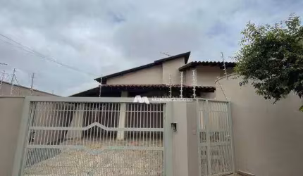Casa com 3 dormitórios à venda, 223 m² por R$ 500.000,00 - Jardim Nazareth - São José do Rio Preto/SP