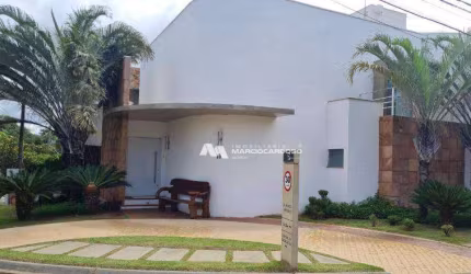 Sobrado com 3 dormitórios à venda, 294 m² por R$ 950.000,00 - VILLAGE DAMHA MIRASSOL I - Mirassol/SP