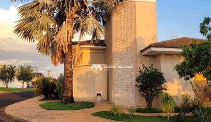 Casa com 3 dormitórios à venda, 245 m² por R$ 1.500.000,00 - Jardim Botânico - Bady Bassitt/SP
