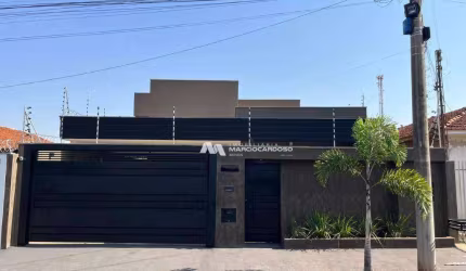 Casa com 3 dormitórios à venda, 151 m² por R$ 630.000,00 - Eldorado - São José do Rio Preto/SP