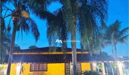 Chácara com 4 dormitórios à venda, 900 m² por R$ 750.000,00 - Centro - Bady Bassitt/SP