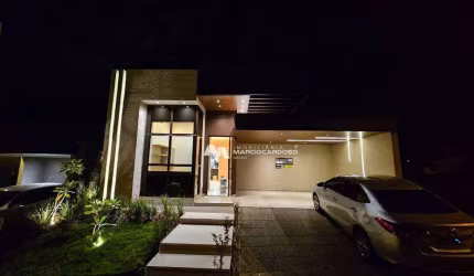 Casa com 3 dormitórios à venda, 180 m² por R$ 1.350.000,00 - Village Provence - São José do Rio Preto/SP