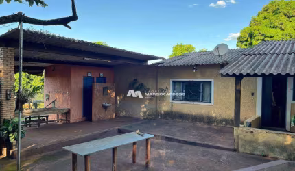 Sítio com 4 dormitórios à venda, 48400 m² por R$ 800.000,00 - Rural  - Guapiaçu/SP