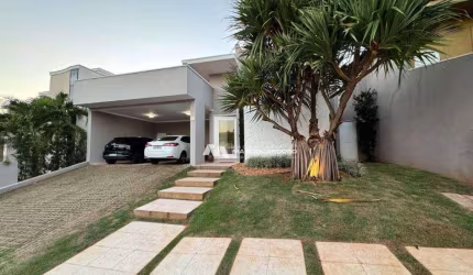 Casa com 3 dormitórios à venda, 250 m² por R$ 1.800.000,00 - Damha IV - São José do Rio Preto/SP