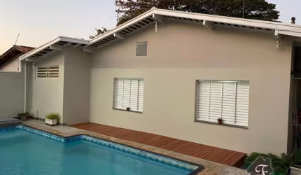 Casa com 3 quartos à venda na Rua Coronel Firmino Gonçalves da Silveira, Parque São Quirino, Campinas, 228 m2 por R$ 760.000