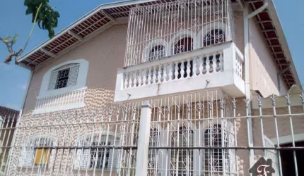 Casa com 5 quartos à venda na Rua Laranjal Paulista, Vila Pompéia, Campinas, 230 m2 por R$ 600.000