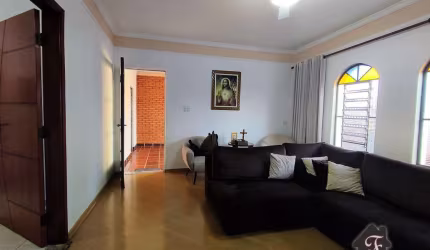 Casa com 3 quartos à venda na Rua Coronel Job de Figueiredo, Jardim Nova Europa, Campinas, 124 m2 por R$ 750.000