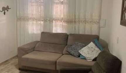 Casa com 3 quartos à venda na Rua Anízia Franco, Dic II (Conj Habitacional Doutor Antônio Mendonça de Barros), Campinas por R$ 413.000