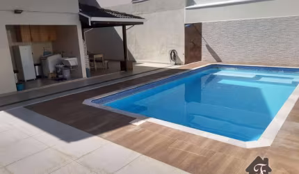 Casa com 3 quartos à venda na Rua José Rodrigues Pinto de Carvalho, Jardim Quarto Centenário, Campinas, 198 m2 por R$ 900.000