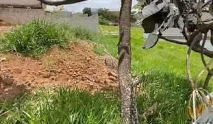 Terreno à venda na Rua Pastor Antonio Tiburtino da Silva, Jardim Ibirapuera, Campinas por R$ 254.000
