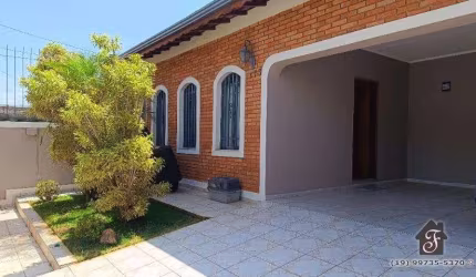 Casa com 3 quartos à venda na Rua Monsenhor Rafael Roldan, Jardim do Trevo, Campinas por R$ 729.000