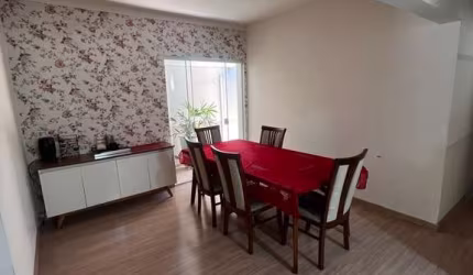 Casa com 4 quartos à venda na Rua Carmen da Costa Festa, Jardim Villagio Ghiraldelli, Hortolândia, 215 m2 por R$ 425.000