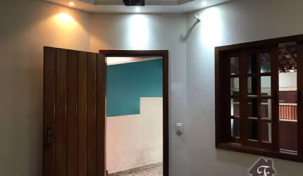 Casa com 2 quartos à venda na Rua Presidente Tancredo Neves, Jardim Santa Rita de Cássia, Hortolândia, 84 m2 por R$ 350.000