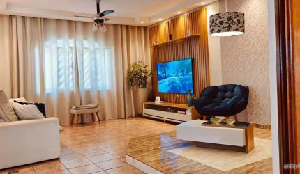 Casa com 3 quartos à venda na Rua Pastor Ernesto Roth, Loteamento Adventista Campineiro, Hortolândia, 200 m2 por R$ 670.000