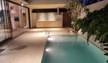 Casa com 360 m² e 3 quartos em Residencial Spazio Verde Comendador, Bauru - SP