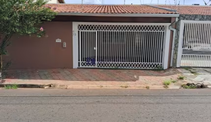 Casa para venda com 360 m² e 3 quartos em Jardim Terra Branca, Bauru - SP