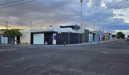 Casa para venda com 80 m² e 2 quartos em Jardim Solange, Bauru - SP