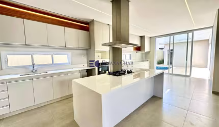 Casa para venda com 360 m² e 3 quartos em Residencial Spazio Verde Comendador, Bauru - SP