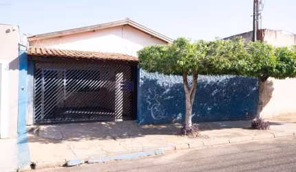 Casa para venda com 300 m² e 5 quartos em Jardim Vânia Maria, Bauru - SP