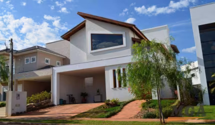 Sobrado com 4 dormitórios à venda, 220 m² por R$ 1.280.000,00 - Condomínio Terras Alpha I - Foz do Iguaçu/PR